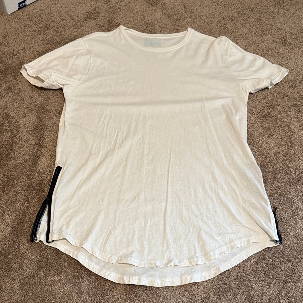 Men's White Casual T-Shirt